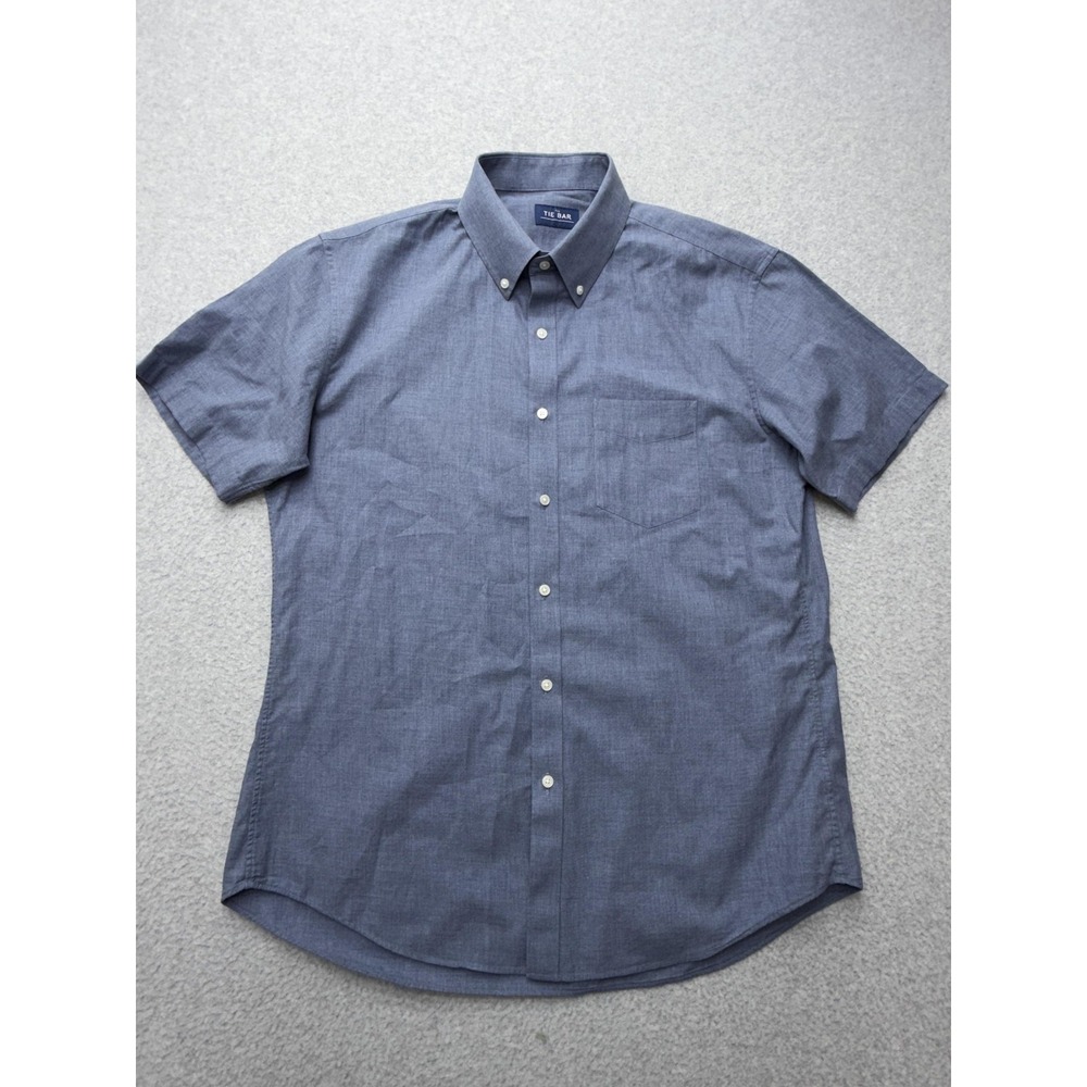 The Tie Bar Shirt Mens Medium Blue Chambray Short Sleeve Button Front Casual